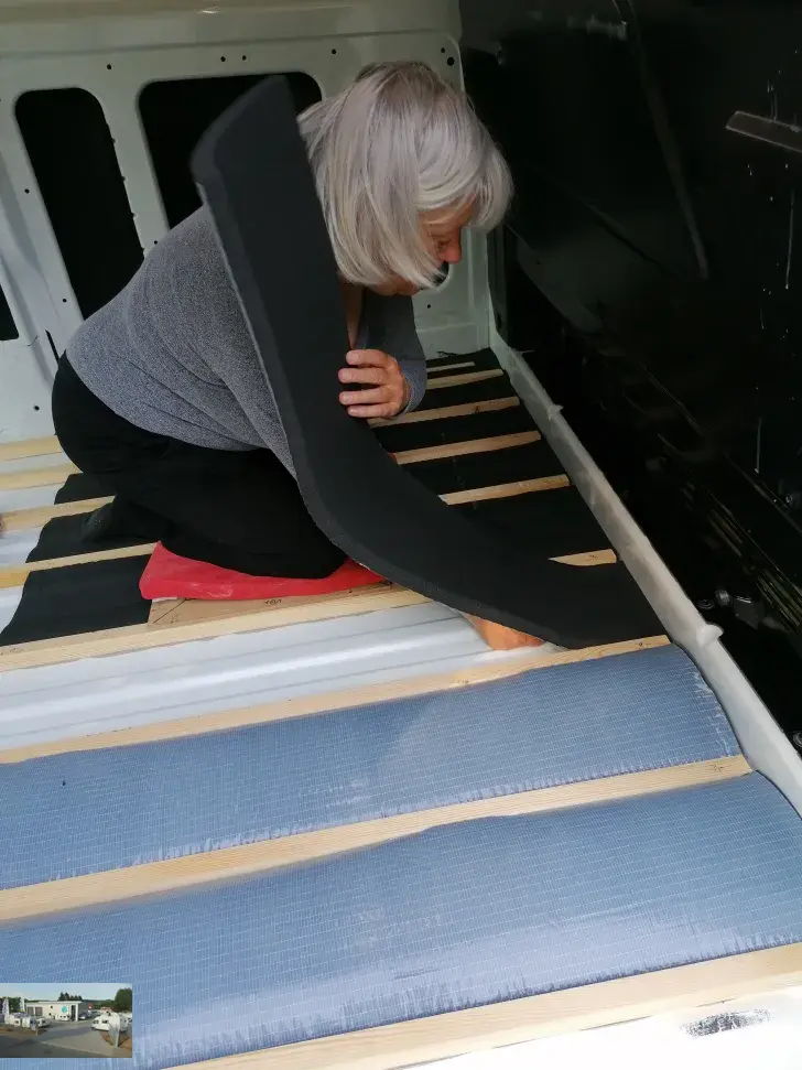 Fahrzeugbild Ford Transit Custom L2 - H2 - 2,0 l Diesel VK 15 -Yachtausbau! der Hammer #48