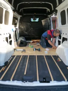 Fahrzeugbild Ford Transit Custom L2 - H2 - 2,0 l Diesel VK 15 -Yachtausbau! der Hammer #49