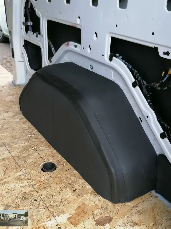 Fahrzeugbild Ford Transit Custom L2 - H2 - 2,0 l Diesel VK 15 -Yachtausbau! der Hammer #51