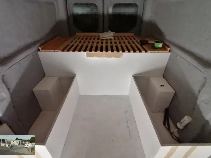 Fahrzeugbild Ford Transit Custom L2 - H2 - 2,0 l Diesel VK 15 -Yachtausbau! der Hammer #67