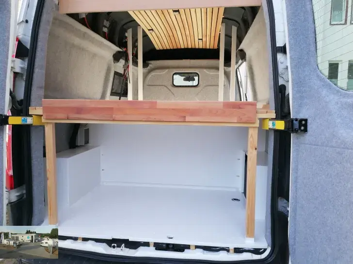 Fahrzeugbild Ford Transit Custom L2 - H2 - 2,0 l Diesel VK 15 -Yachtausbau! der Hammer #69