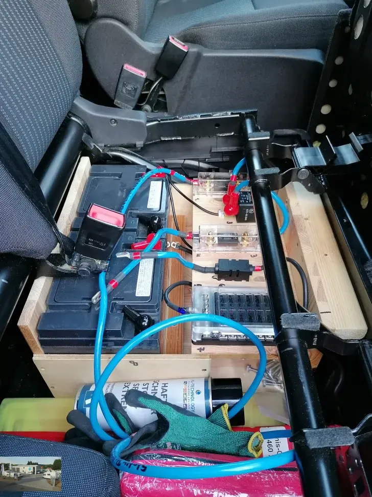 Fahrzeugbild Ford Transit Custom L2 - H2 - 2,0 l Diesel VK 15 -Yachtausbau! der Hammer #71