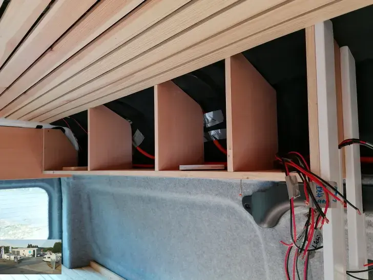 Fahrzeugbild Ford Transit Custom L2 - H2 - 2,0 l Diesel VK 15 -Yachtausbau! der Hammer #80