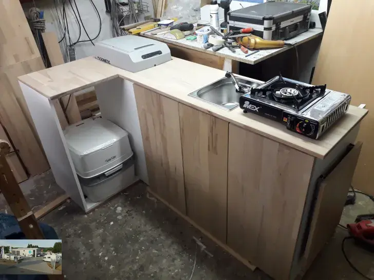 Fahrzeugbild Ford Transit Custom L2 - H2 - 2,0 l Diesel VK 15 -Yachtausbau! der Hammer #85