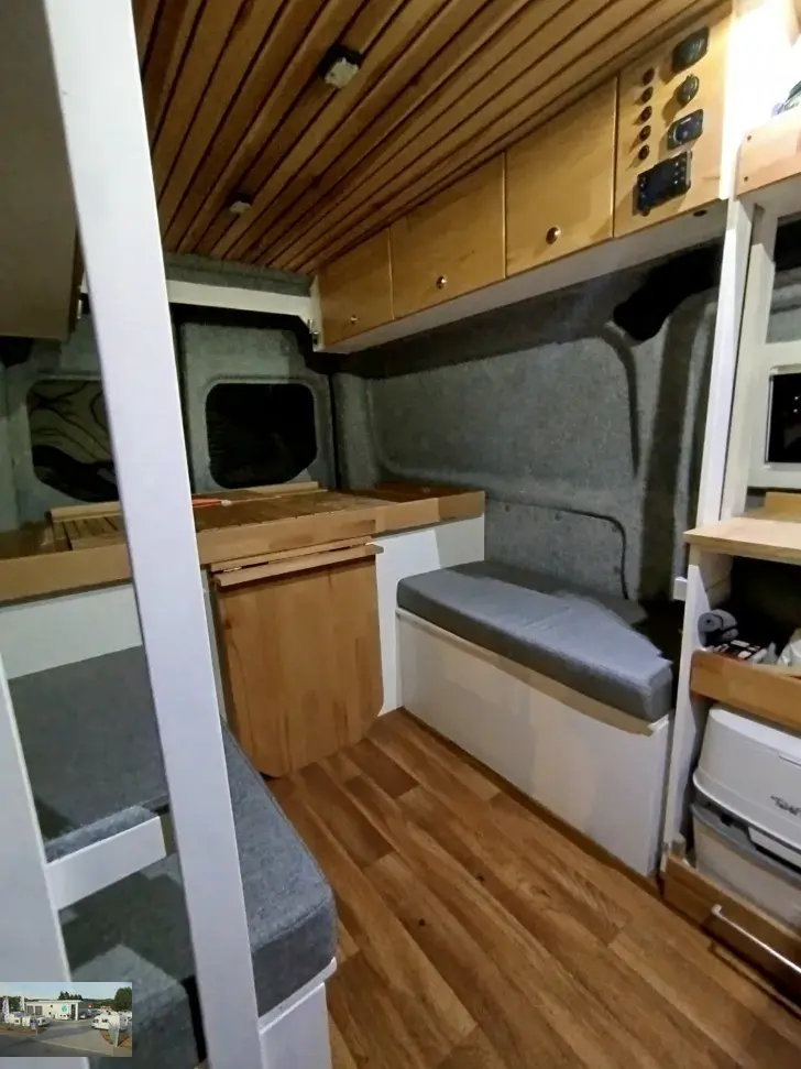 Fahrzeugbild Ford Transit Custom L2 - H2 - 2,0 l Diesel VK 15 -Yachtausbau! der Hammer #94