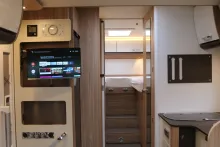 Fahrzeugbild Bürstner T 727 G AT9G+Ex Mieter+Hubbett+TV+SAT&Solar #17