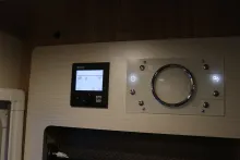 Fahrzeugbild Bürstner T 727 G AT9G+Ex Mieter+Hubbett+TV+SAT&Solar #30