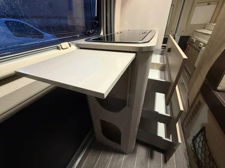 Fahrzeugbild Forster Livin Up 599 HB SOLAR WECHSELR. LITHIUM BOOSTER #11