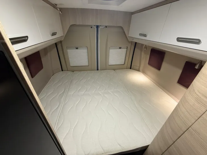 Fahrzeugbild Forster Livin Up 599 HB SOLAR WECHSELR. LITHIUM BOOSTER #15