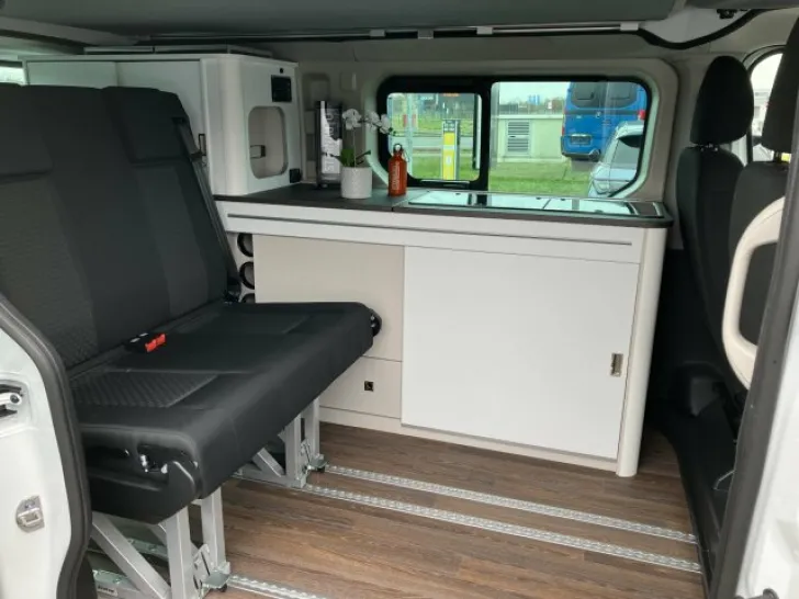 Fahrzeugbild Etrusco Urban Camper 5.0 XR 130 PS / Renault Trafic #11