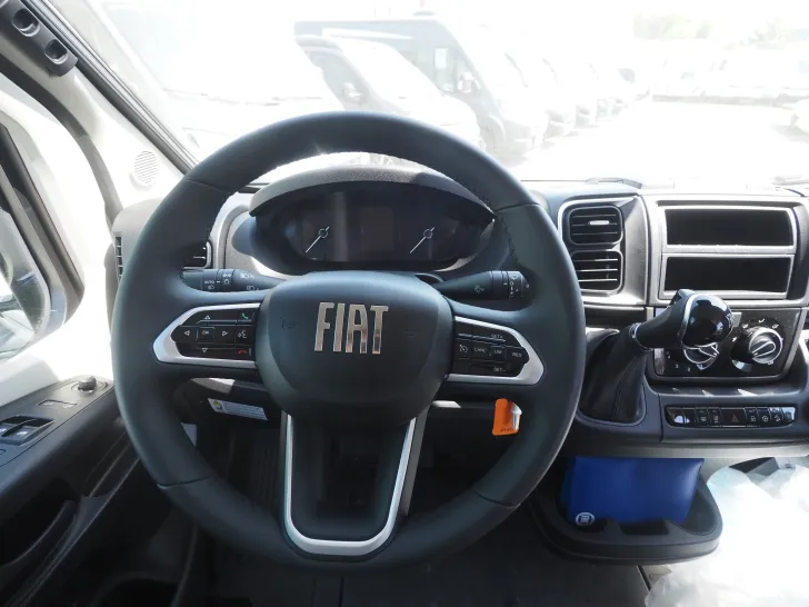 Fahrzeugbild Dethleffs Globetrail 640 ER, Autom., Chas./El./Komf. Pak. #5