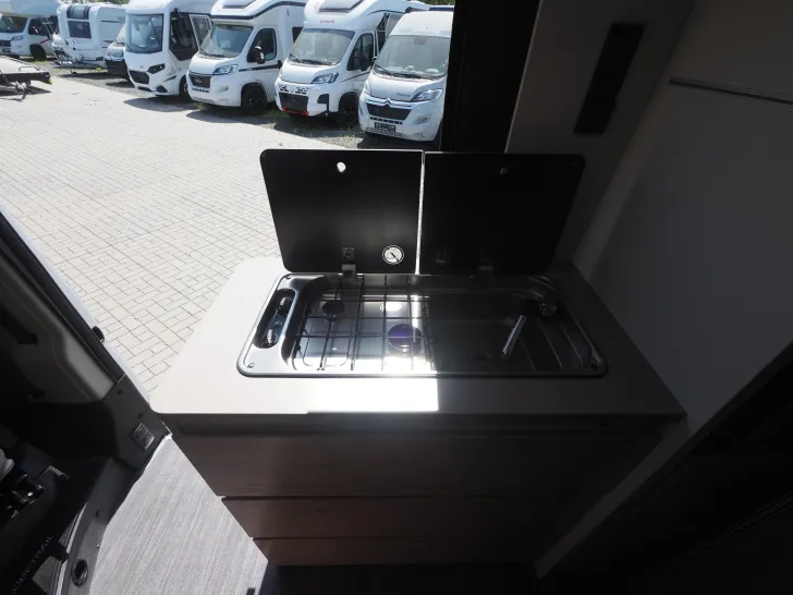 Fahrzeugbild Dethleffs Globetrail 640 ER, Autom., Chas./El./Komf. Pak. #8