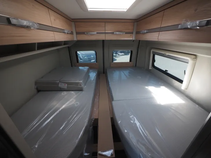 Fahrzeugbild Dethleffs Globetrail 640 ER, Autom., Chas./El./Komf. Pak. #9