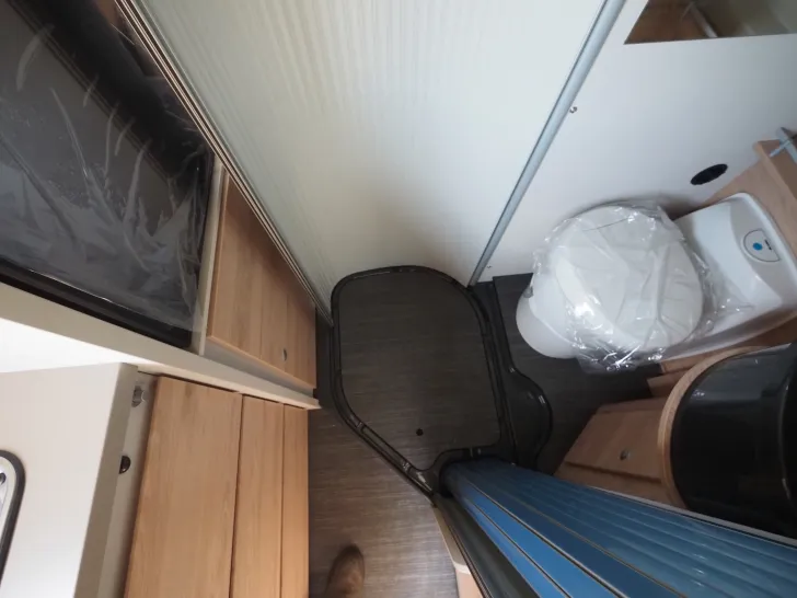 Fahrzeugbild Dethleffs Globetrail 640 ER, Autom., Chas./El./Komf. Pak. #13