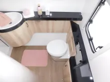 Fahrzeugbild Hobby De Luxe 495 WFB Combi6E, TV-Halter, 1800Kg #19