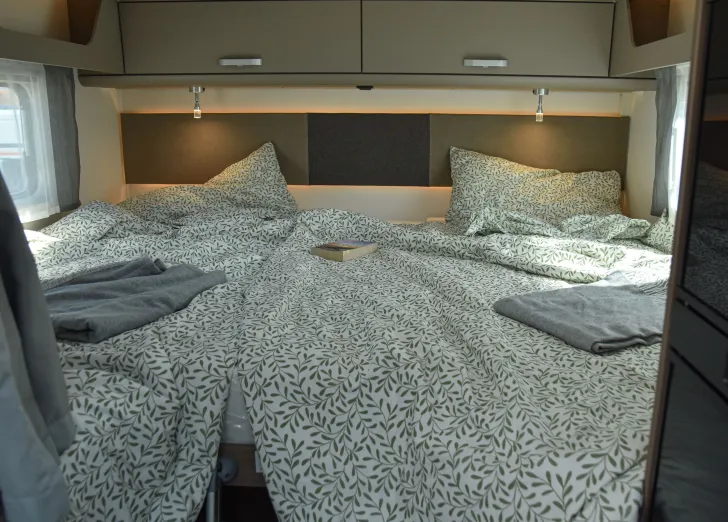 Fahrzeugbild Carado T448 pro+ 180 PS | Automatik | 5. Sitzpl. #18