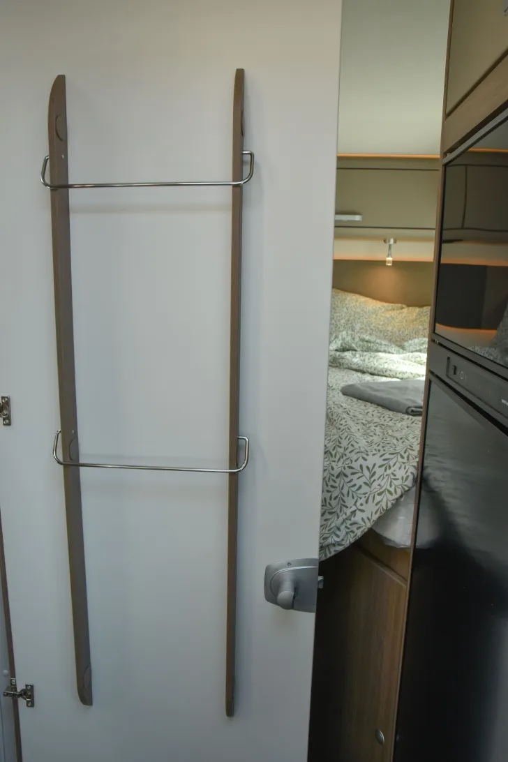 Fahrzeugbild Carado T448 pro+ 180 PS | Automatik | 5. Sitzpl. #19