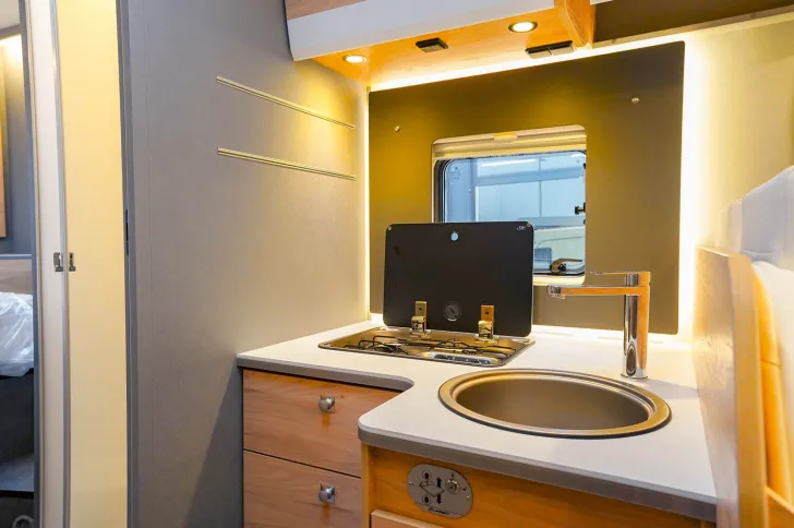 Fahrzeugbild Dethleffs Just Camp Active T 7052 DBM *Einsteigen und Los* #10