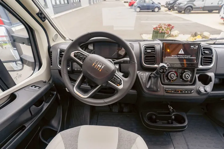 Fahrzeugbild Dethleffs Just Camp Active T 7052 DBM *Einsteigen und Los* #13