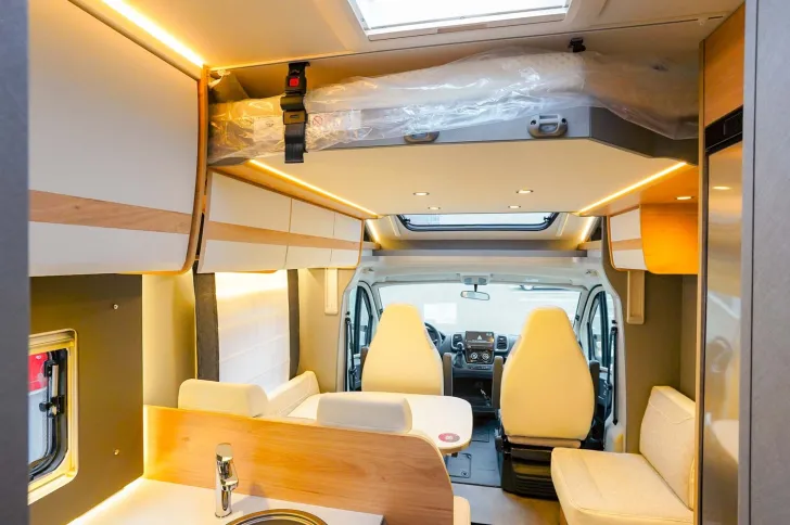 Fahrzeugbild Dethleffs Just Camp Active T 7052 DBM *Einsteigen und Los* #15