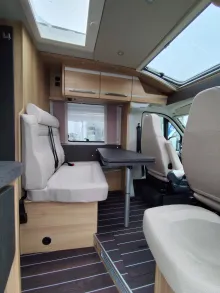 Fahrzeugbild Knaus Sky TI 650 MEG #7