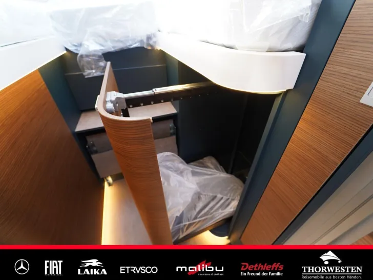 Fahrzeugbild Laika Kreos MB L 5009 MB ARCTIC 2xTV Klima Lithium #30