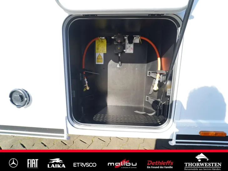 Fahrzeugbild Laika Kreos MB L 5009 MB ARCTIC 2xTV Klima Lithium #36