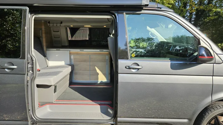 Fahrzeugbild VW California Coast 4Motion sehr gepflegter Gara #6