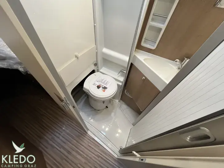 Fahrzeugbild Malibu Van Comfort 640 LE Hausmesse Kledo Aktion #37