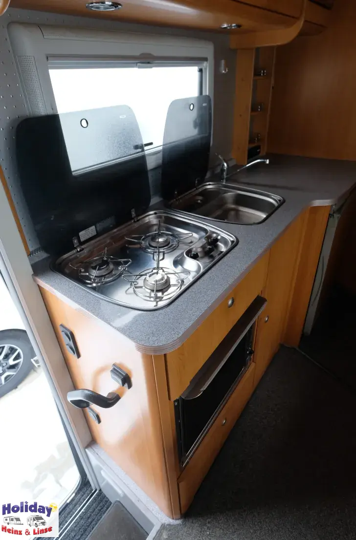 Fahrzeugbild Phoenix 720 G 145 PS Schalter #8