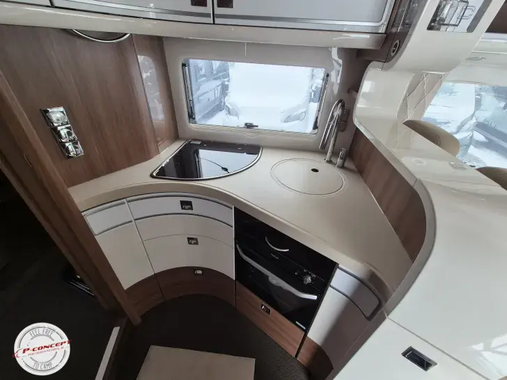 Fahrzeugbild Carthago chic e-line I 51 QB DA Listenpreis: 247.930€ #14