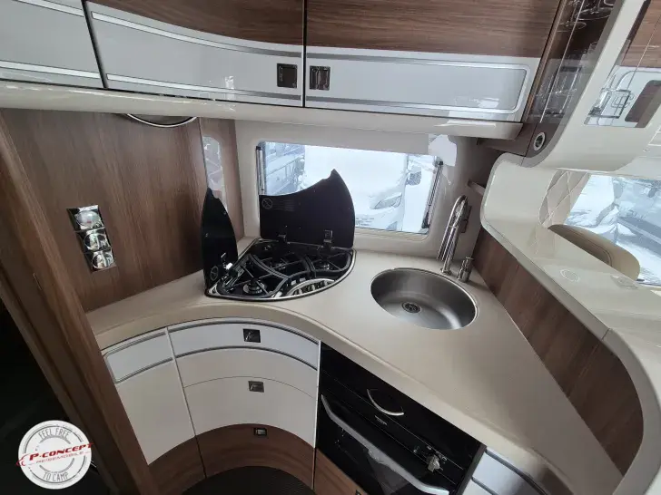 Fahrzeugbild Carthago chic e-line I 51 QB DA Listenpreis: 247.930€ #16