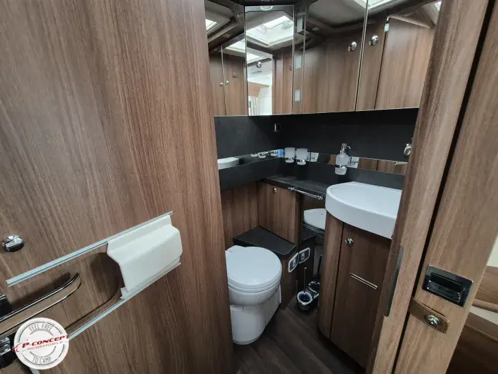 Fahrzeugbild Carthago chic e-line I 51 QB DA Listenpreis: 247.930€ #18