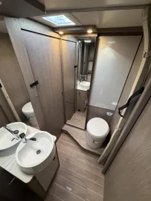 Fahrzeugbild Roller Team Zefiro Power Edition 266 P 400W Solar Lithium TV #19