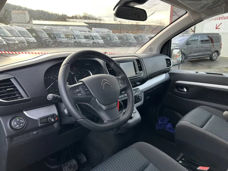 Fahrzeugbild Pössl Vanster Pro 177 PS, Autom., Navi, AHK, Xenon #8