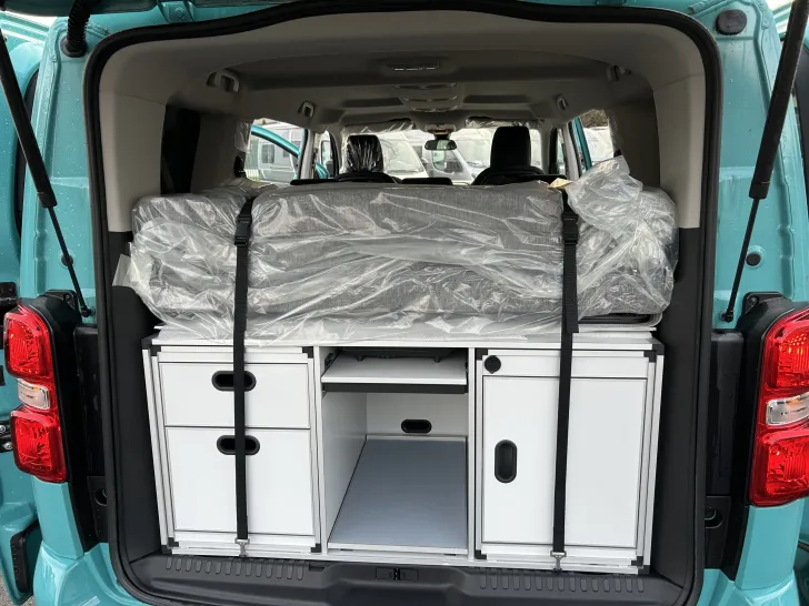 Fahrzeugbild Pössl Vanster Pro 177 PS, Autom., Navi, AHK, Xenon #18