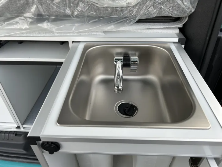 Fahrzeugbild Pössl Vanster Pro 177 PS, Autom., Navi, AHK, Xenon #20