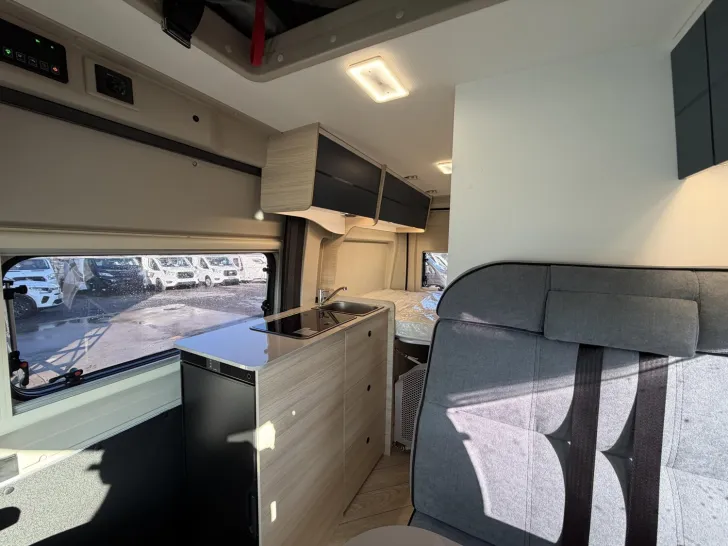 Fahrzeugbild Challenger Van Break Edition V114S Aufstelldach 5,40m 2026 #11