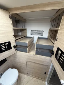 Fahrzeugbild Challenger Teilintegriert Graphite Edition 260 AHK 4100kg #20