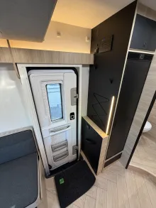 Fahrzeugbild Challenger Teilintegriert Graphite Edition 260 AHK 4100kg #26