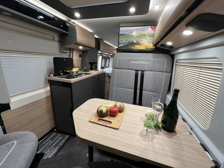 Fahrzeugbild Malibu Van first class - two rooms GT skyview 640 LE RB Fiat (726) #15