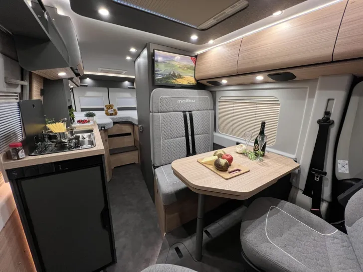 Fahrzeugbild Malibu Van first class - two rooms GT skyview 640 LE RB Fiat (726) #16