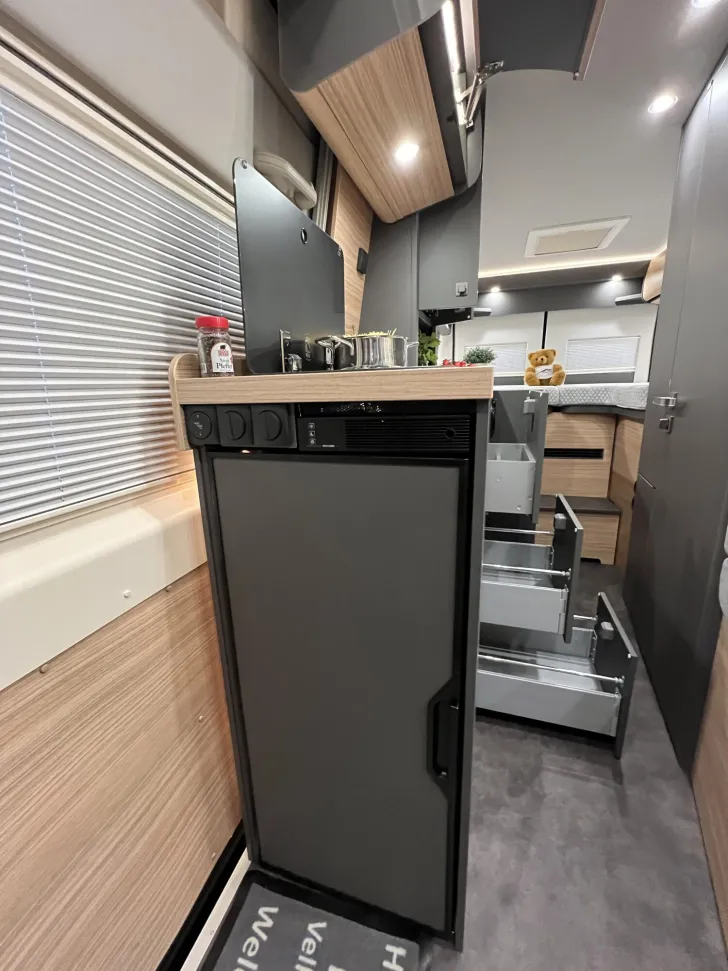 Fahrzeugbild Malibu Van first class - two rooms GT skyview 640 LE RB Fiat (726) #21