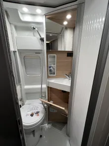 Fahrzeugbild Malibu Van first class - two rooms GT skyview 640 LE RB Fiat (726) #31