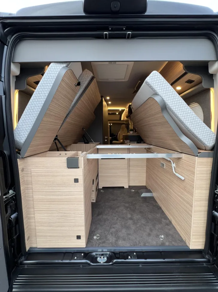 Fahrzeugbild Malibu Van first class - two rooms GT skyview 640 LE RB Fiat (726) #36