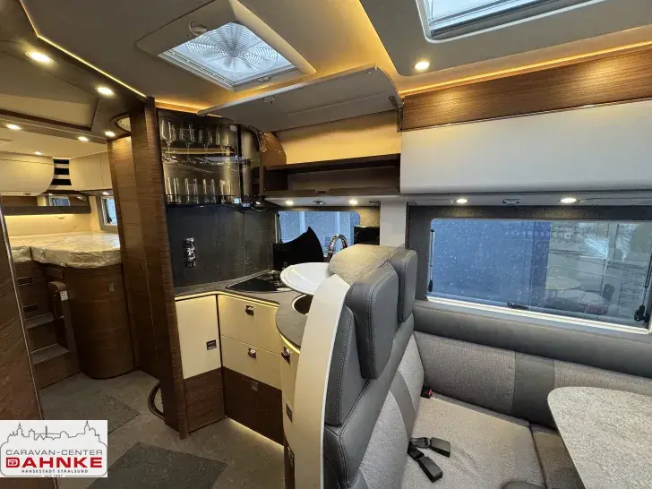 Fahrzeugbild Carthago chic c-line I 4.9 LE L ! Ohne Hubbett ! Markise #20