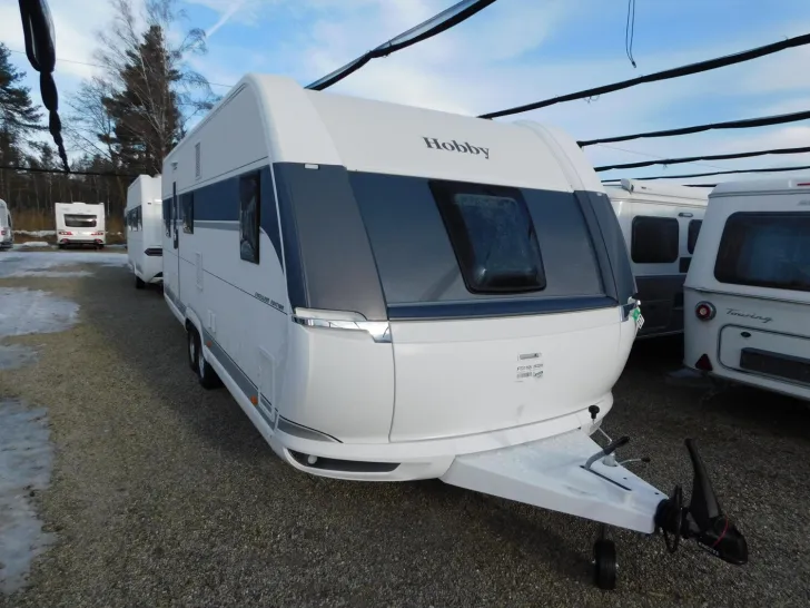 Fahrzeugbild Hobby Excellent Edition 650 KMFe Combi6E + Fußbodenh. #1