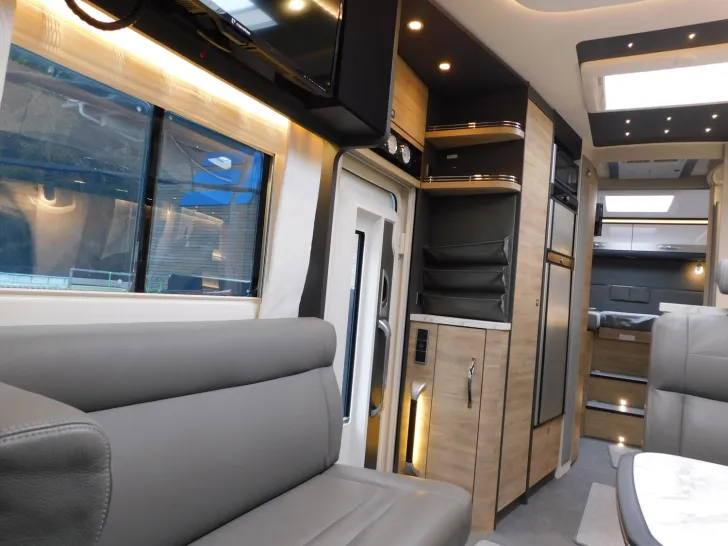 Fahrzeugbild Dethleffs Globetrotter XXL A 9000-2 EB Vollausstattung ! #9