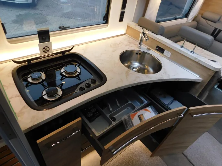 Fahrzeugbild Dethleffs Globetrotter XXL A 9000-2 EB Vollausstattung ! #15