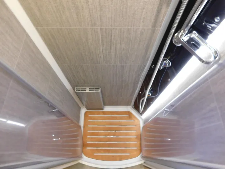 Fahrzeugbild Dethleffs Globetrotter XXL A 9000-2 EB Vollausstattung ! #21